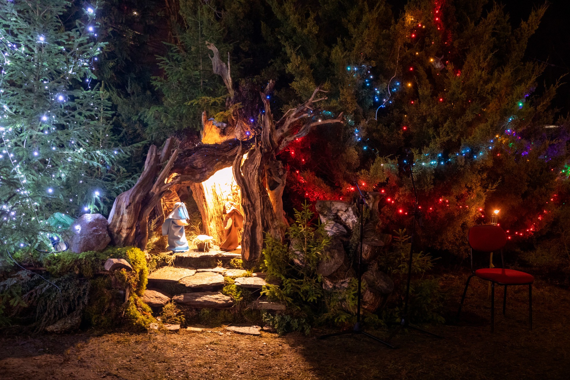 WIECZÓR KOLĘD


        

        


Obraz 00001




    
        

        


O…