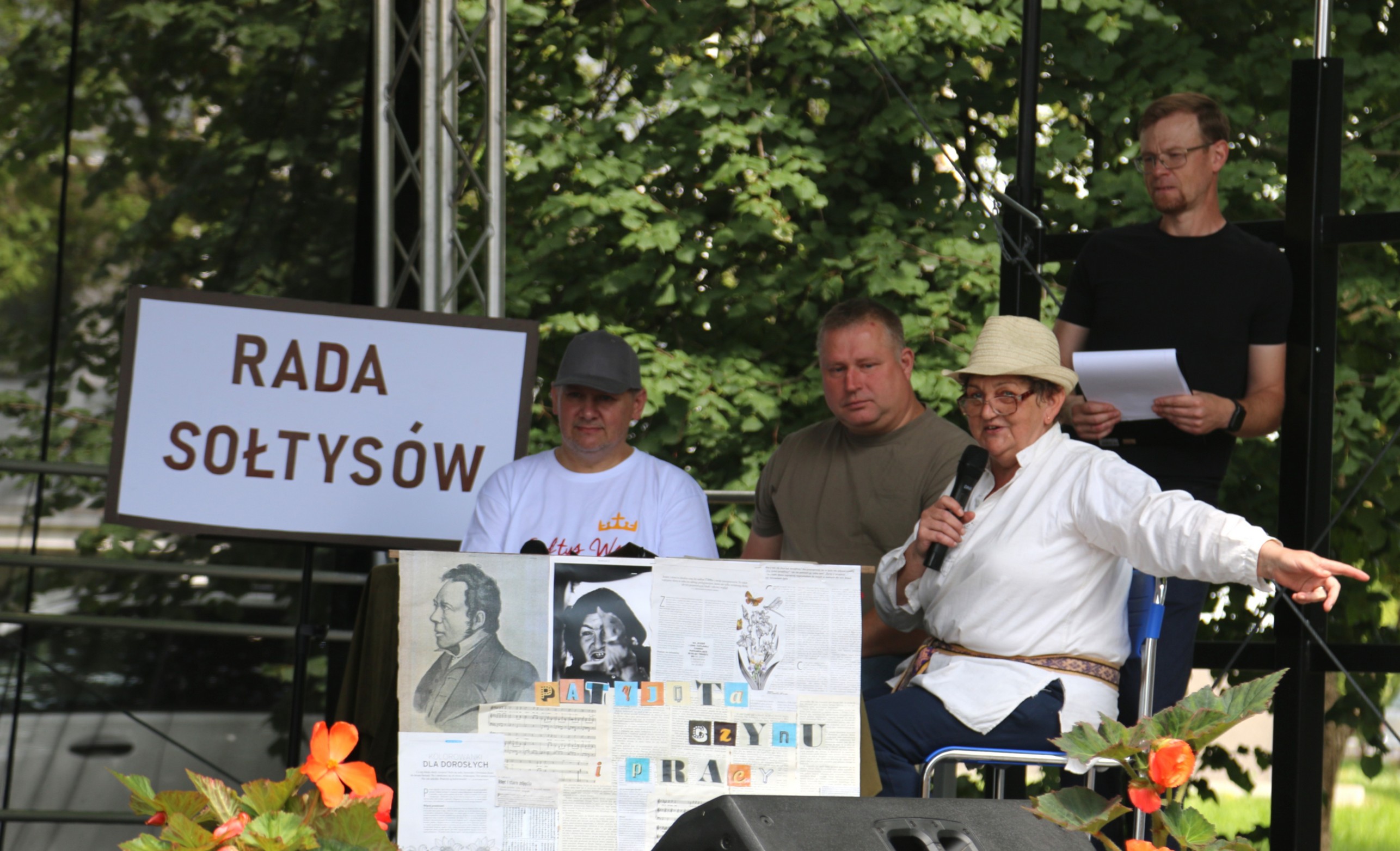 „Sołtys pomoże w domu i we dworze”
Towarzystwo Przyjaciół Ziemi Sztabińskiej im. Karola Brzostowsk…