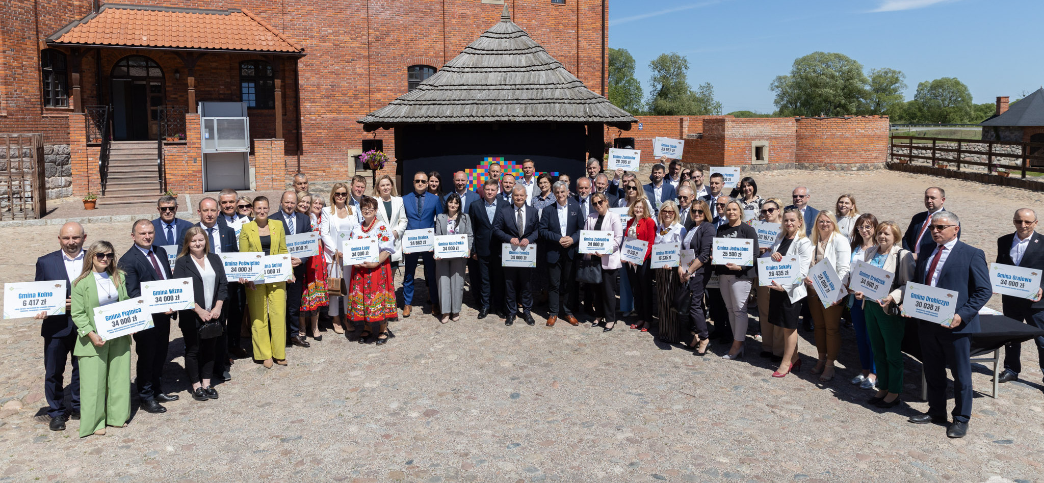 Podpisanie umowy w ramach naboru wniosków „Programu odnowy wsi województwa podlaskiego – Kreatywna…