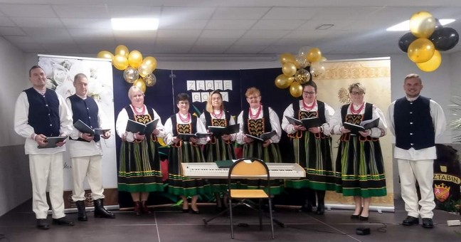 Złote Gody

        

        


Image 00001




    
        

        


Image…