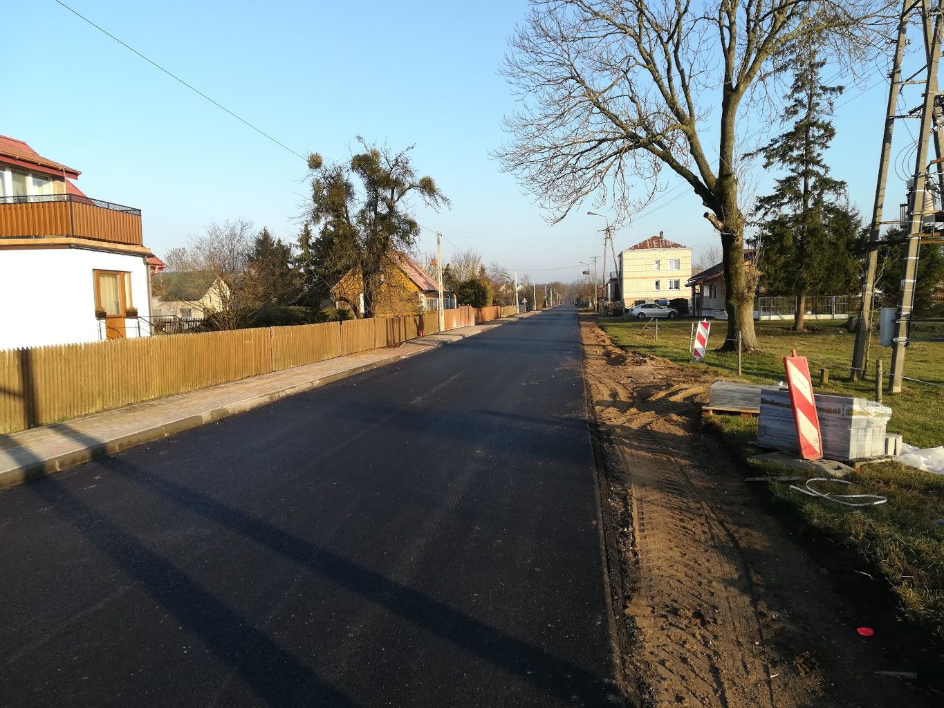

Wymiana oświetlenia ulicznego. 

W miesiącach sierpniu i wrześniu br. w Sztabinie została w...